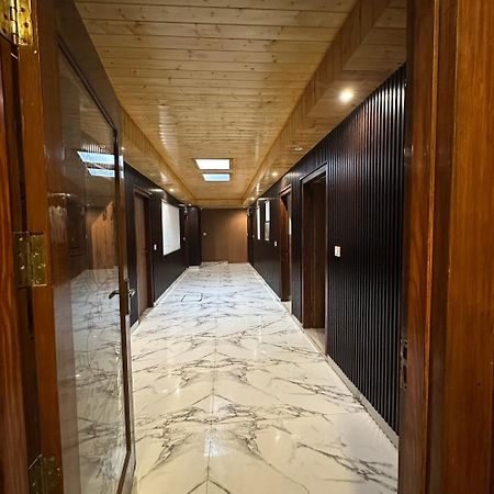 La Casca Experience Hotell Zirakpur Eksteriør bilde