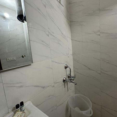 La Casca Experience Hotell Zirakpur Eksteriør bilde